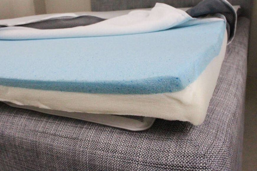 Eazzzy toppper foam layers